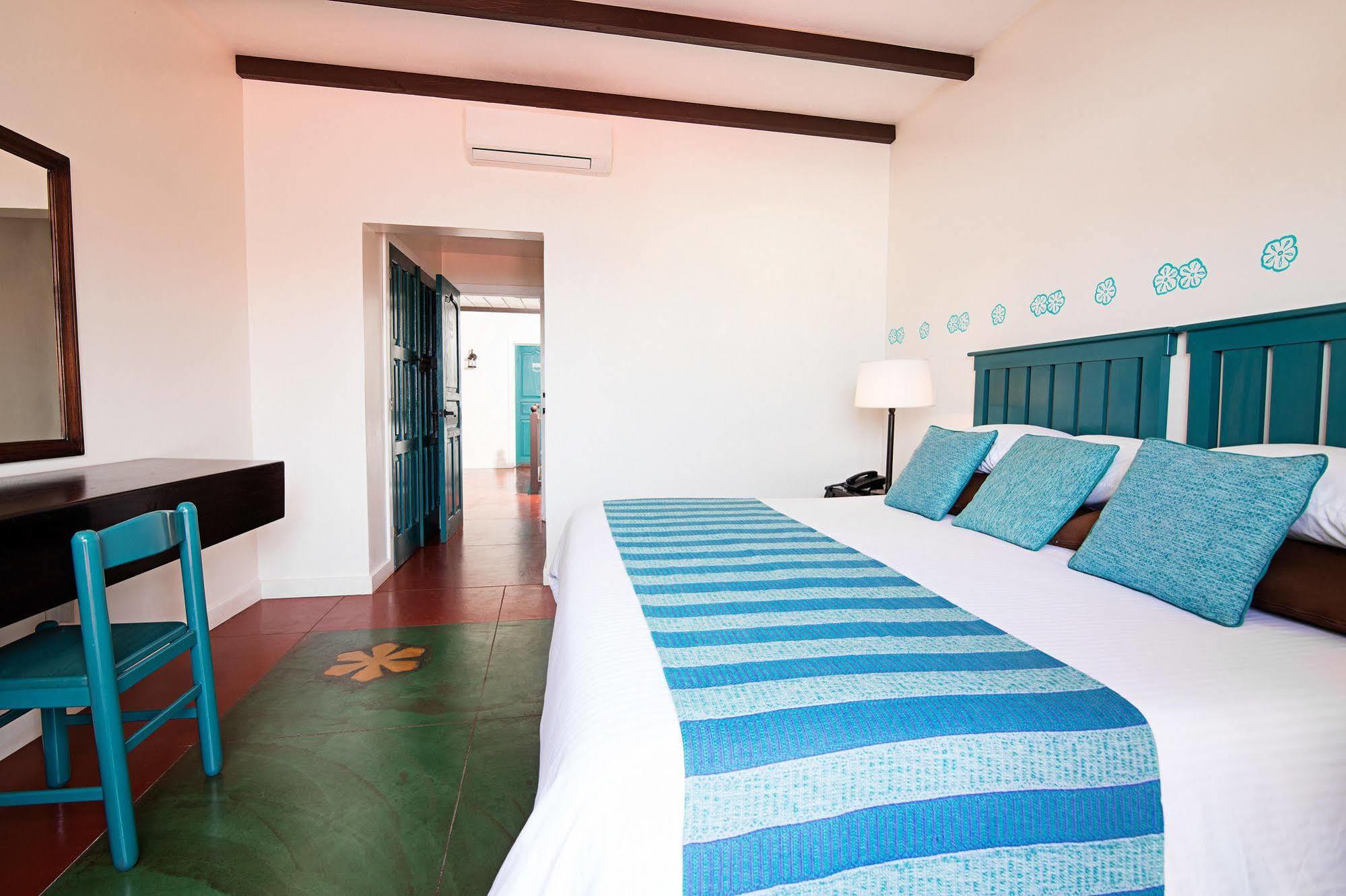 Hotel Isla De Flores Dış mekan fotoğraf