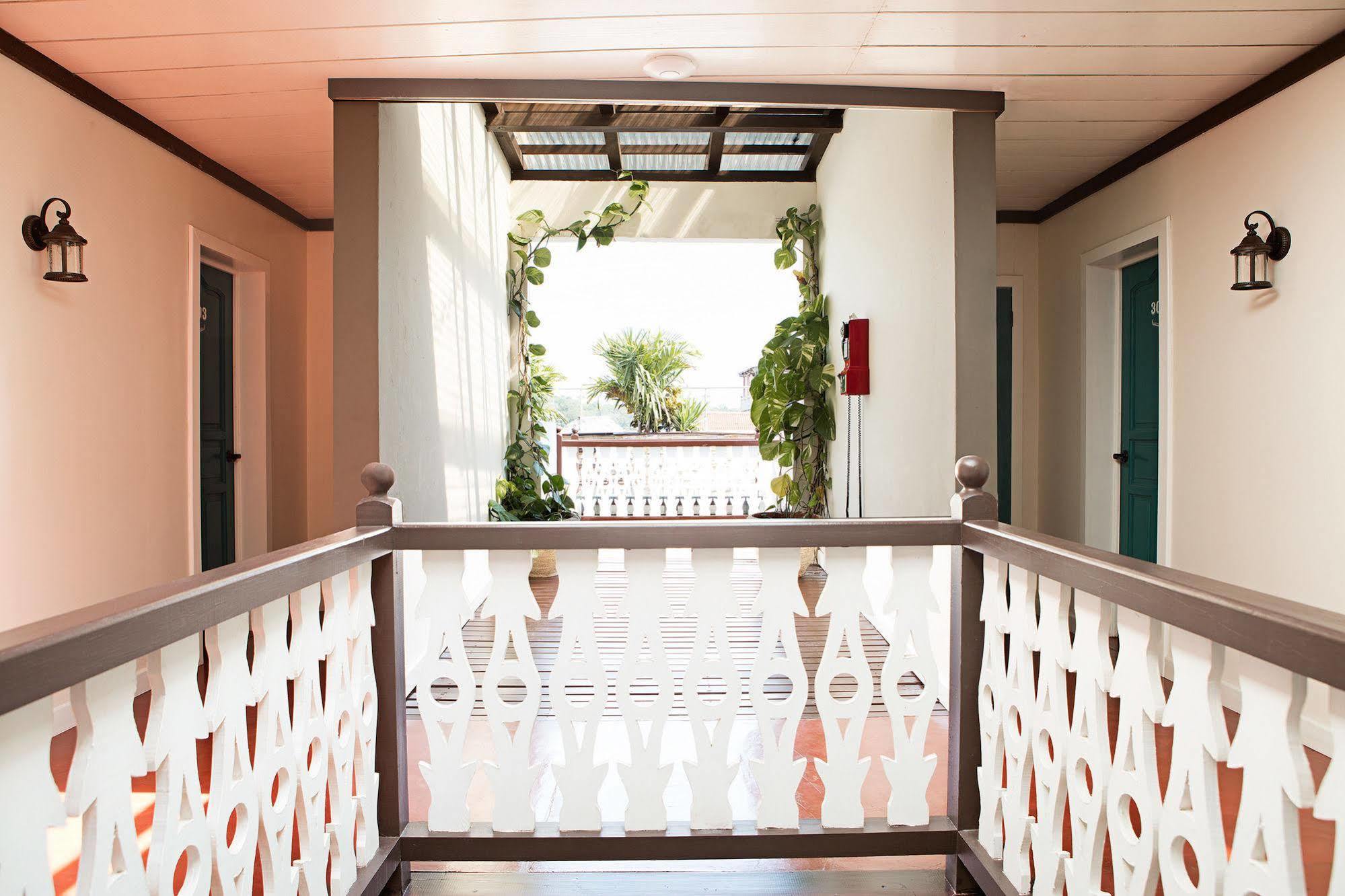 Hotel Isla De Flores Dış mekan fotoğraf
